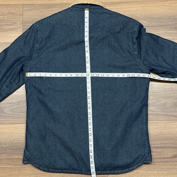 Taylor Stitch Blue Denim Sherpa-Lined Jacket with Cream Collar - Picture 15 of 16